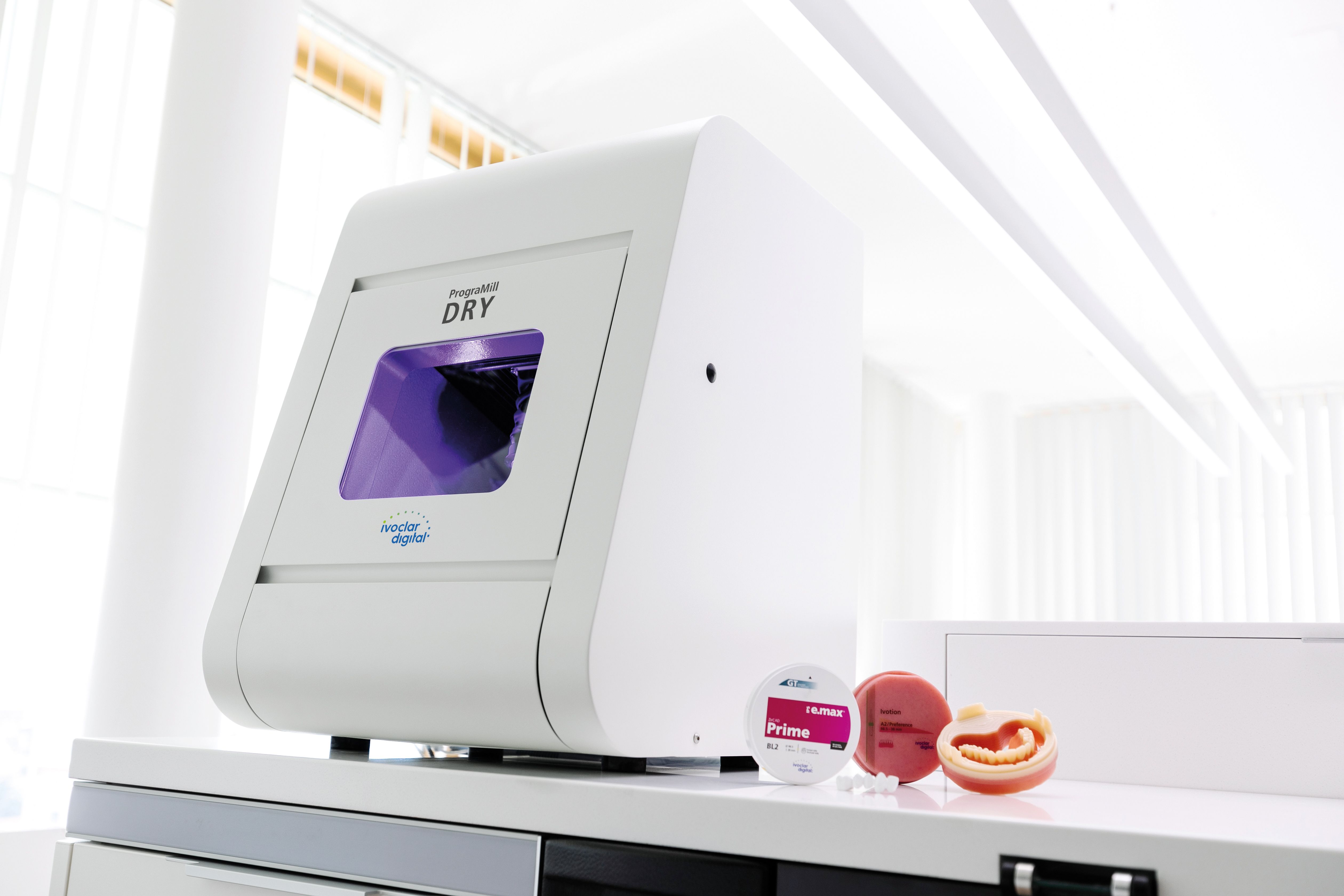 Ivoclar to exhibit their extended PrograMill range with the PrograMill Dry at the Dental Technology Showcase (DTS) 2022.